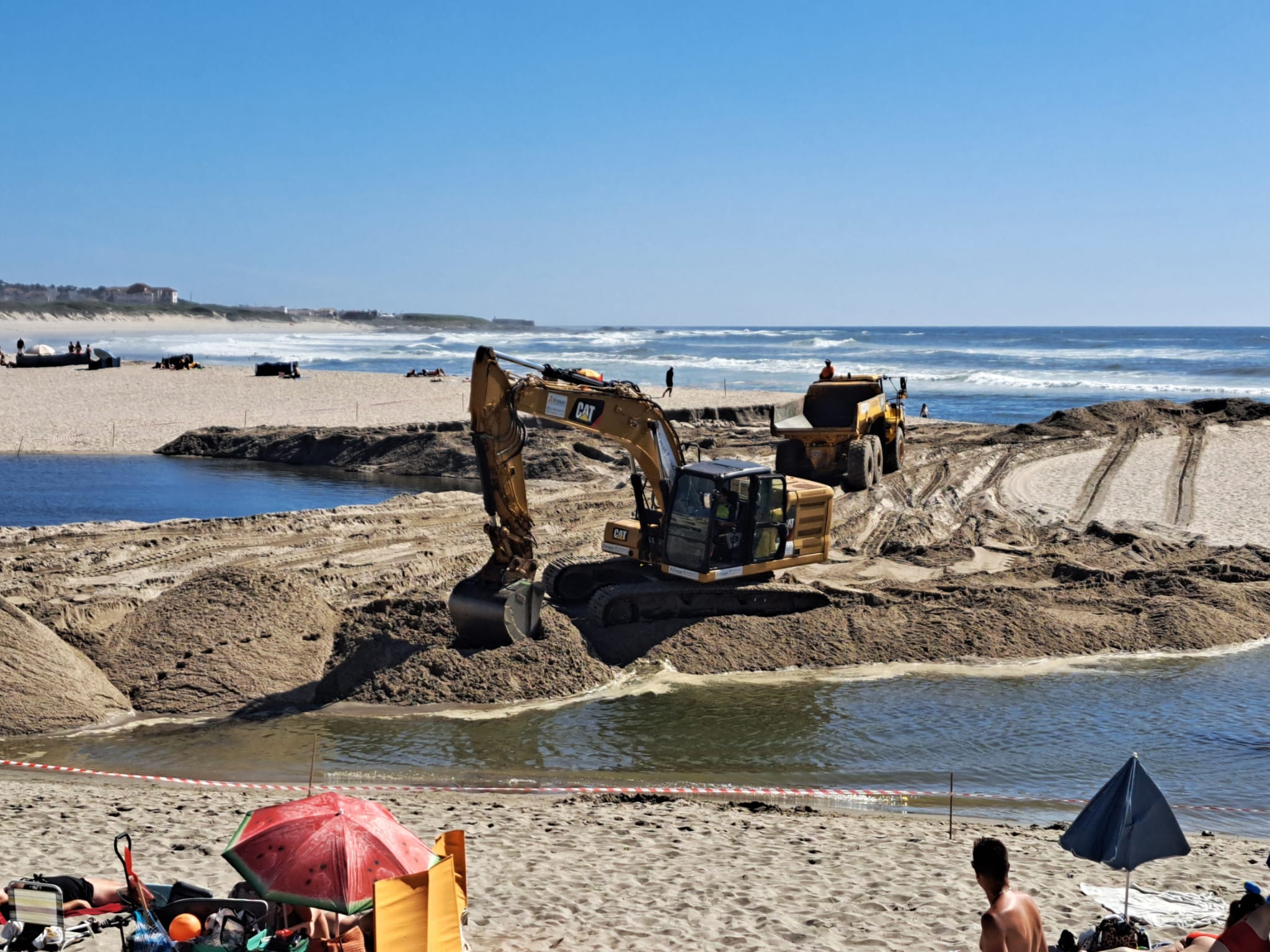 Intervenção “urgente” na praia de Vila Praia de Âncora para restabelecer ligação entre o rio e o mar