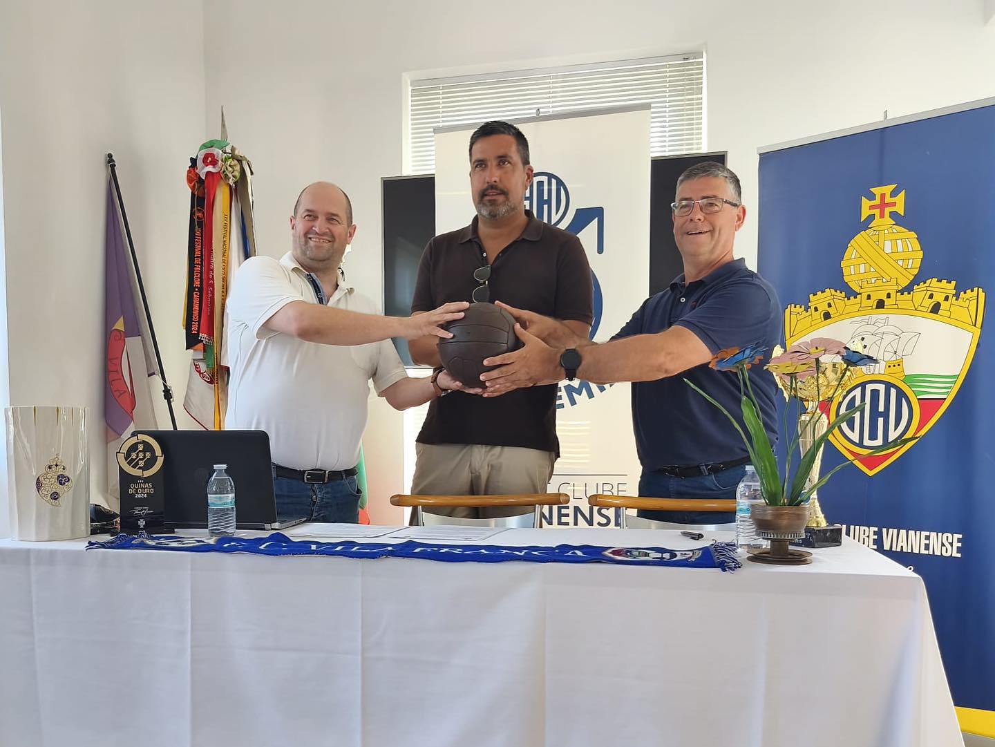 Vai nascer uma nova academia de futebol em Vila Franca