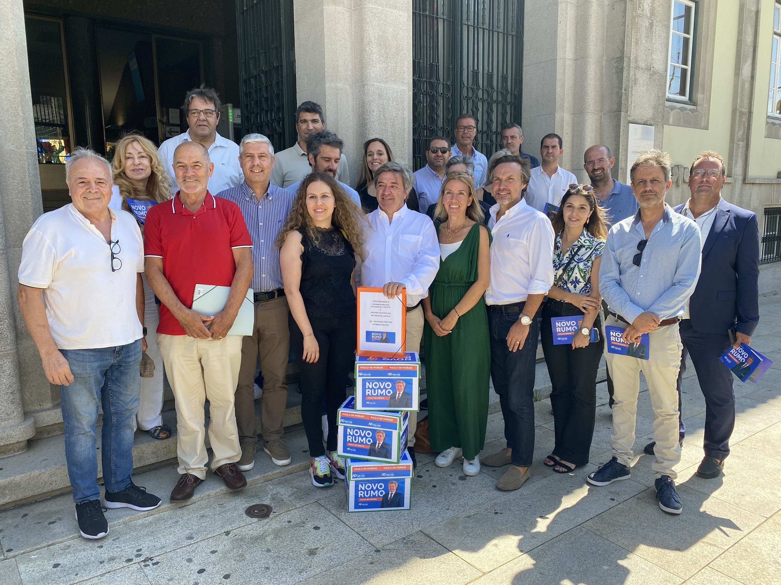 Coligação PSD/CDS-PP entregou listas em Viana: “Estou muito ansioso por tomar posse”