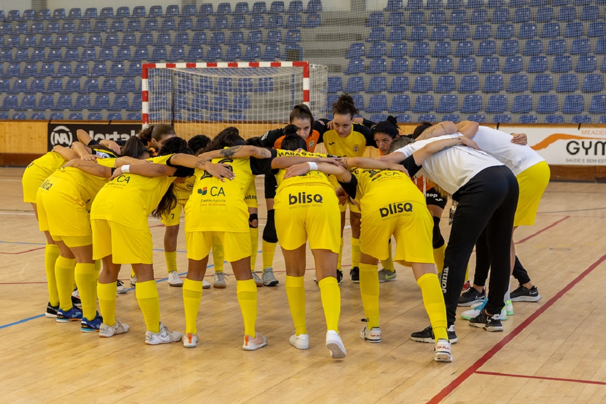 Santa Luzia vence Futsal Feijó com reviravolta no marcador