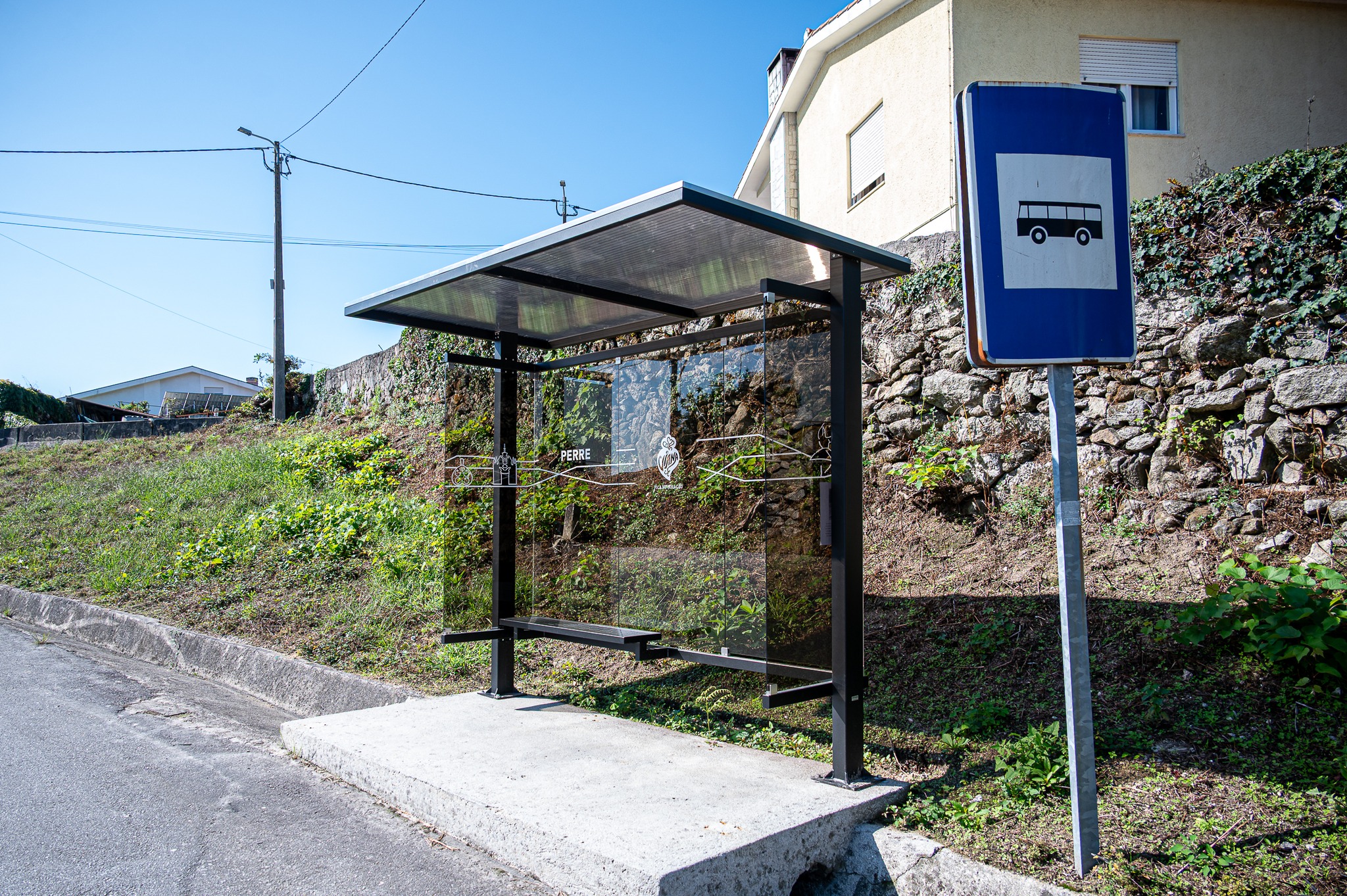 Viana do Castelo instala novas paragens de autocarro