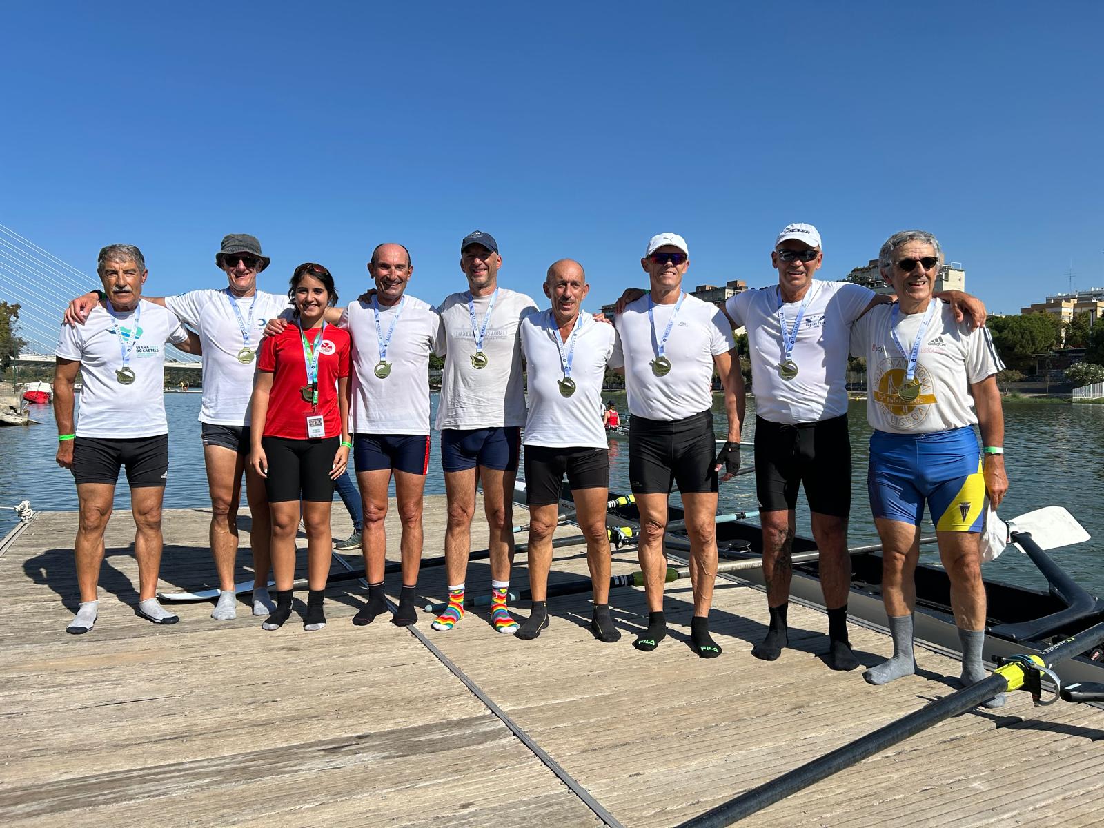 Remadores do Alto Minho conquistam ouro na Regata Internacional de Masters em Sevilha