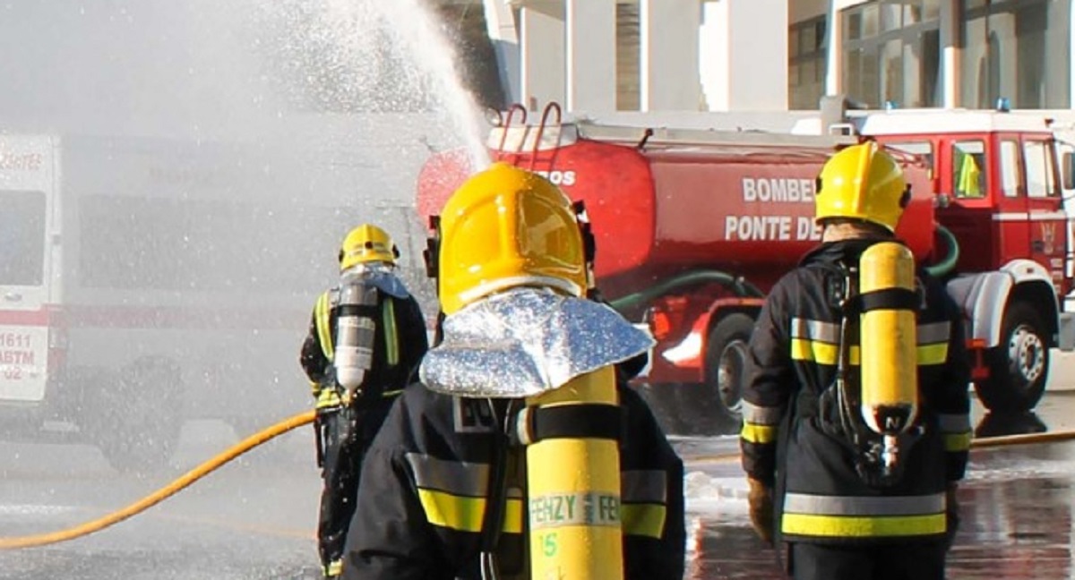 Cinco desalojados após incêndio em habitação em Ponte de Lima