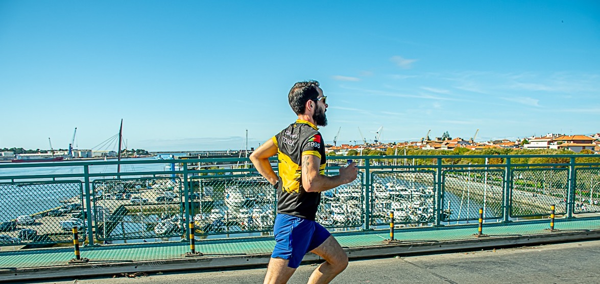 Corrida da Ponte condiciona trânsito em Viana