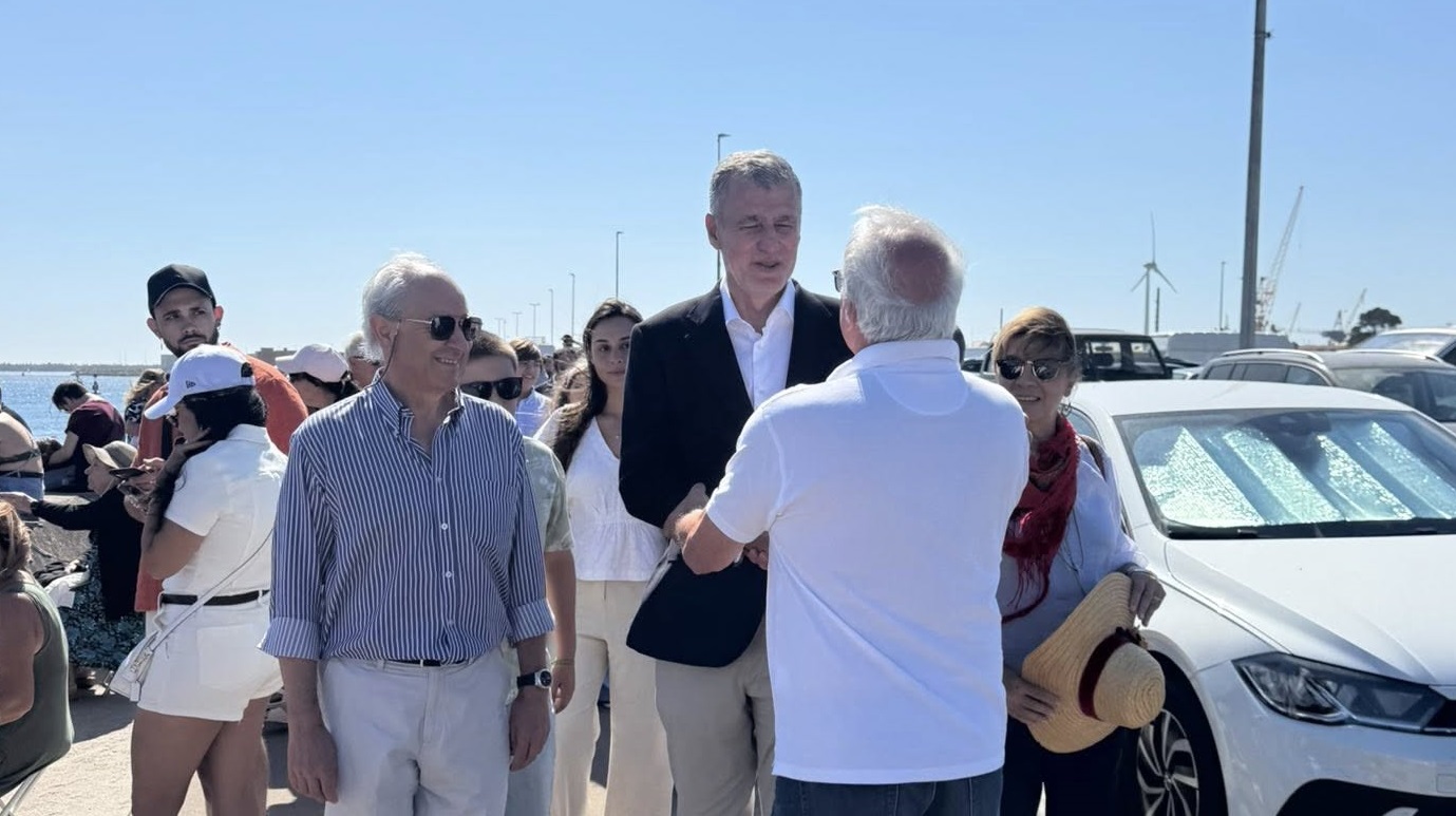 Candidato presidencial Gouveia e Melo em Viana do Castelo