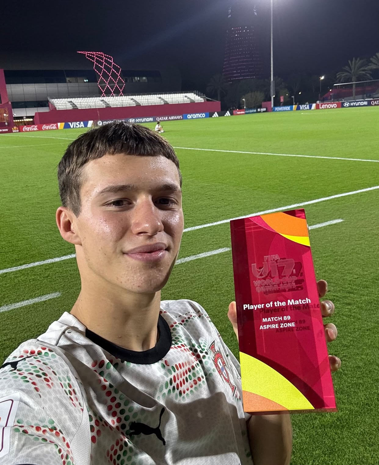 Jovem de Cerveira eleito melhor em campo diante do México
