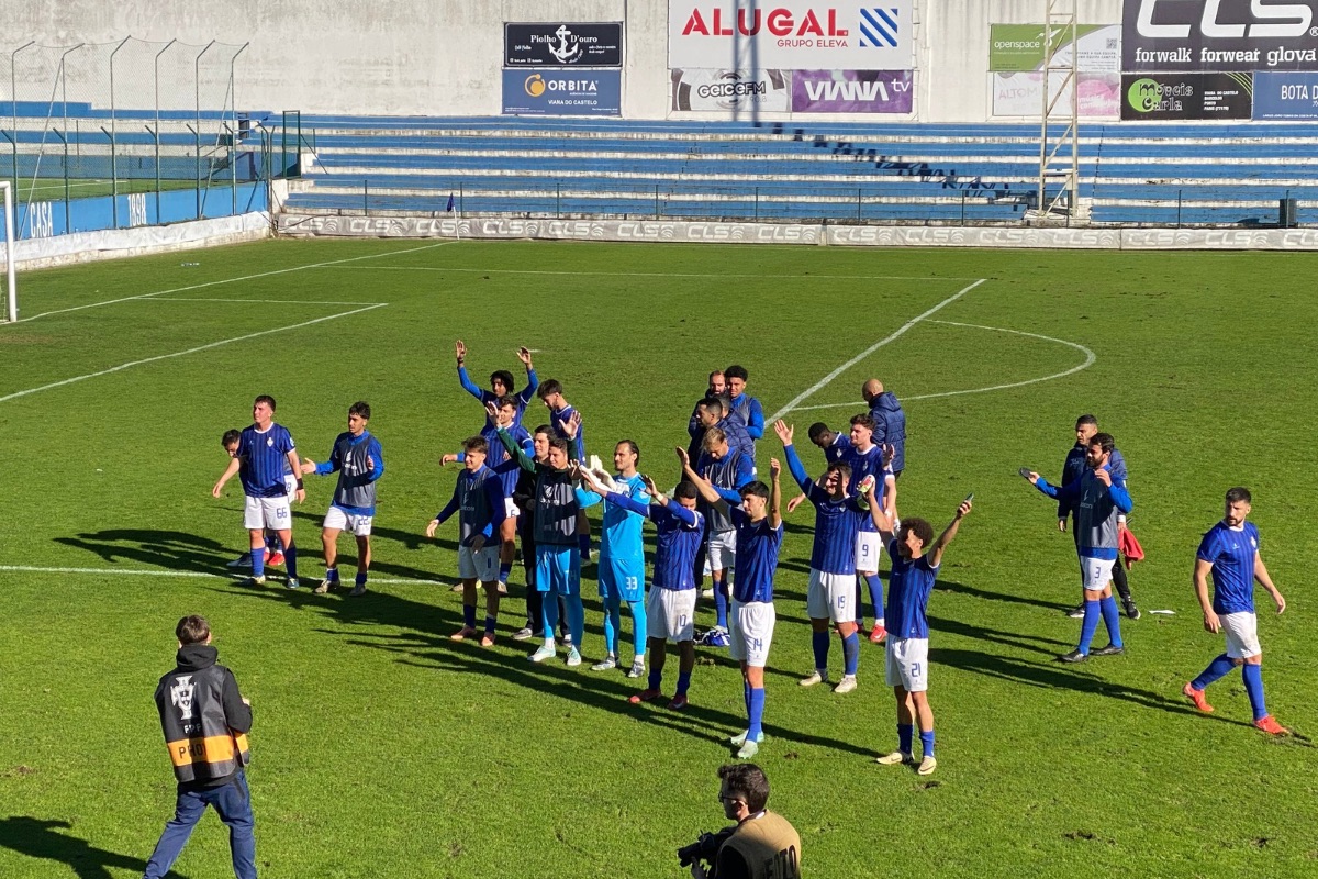 Filipe Mesquita mexe na equipa e SC Vianense regressa às vitórias