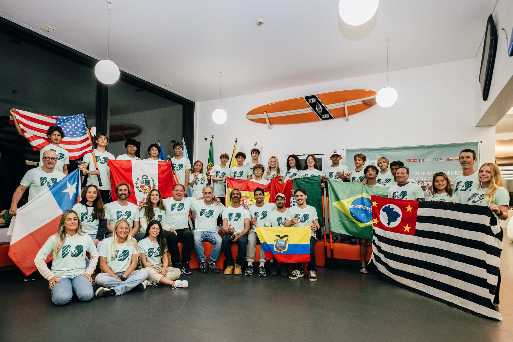 Encontro de surf internacional reúne jovens talentos em Viana do Castelo
