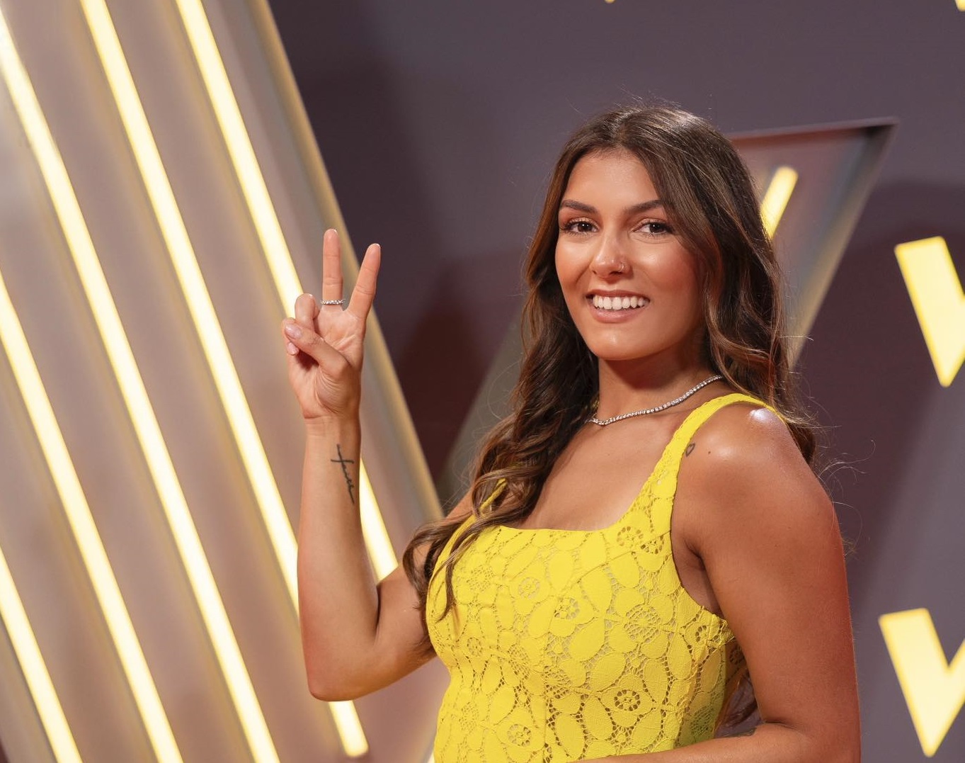 Jovem cantora de Vila Praia de Âncora avança para próxima fase do The Voice