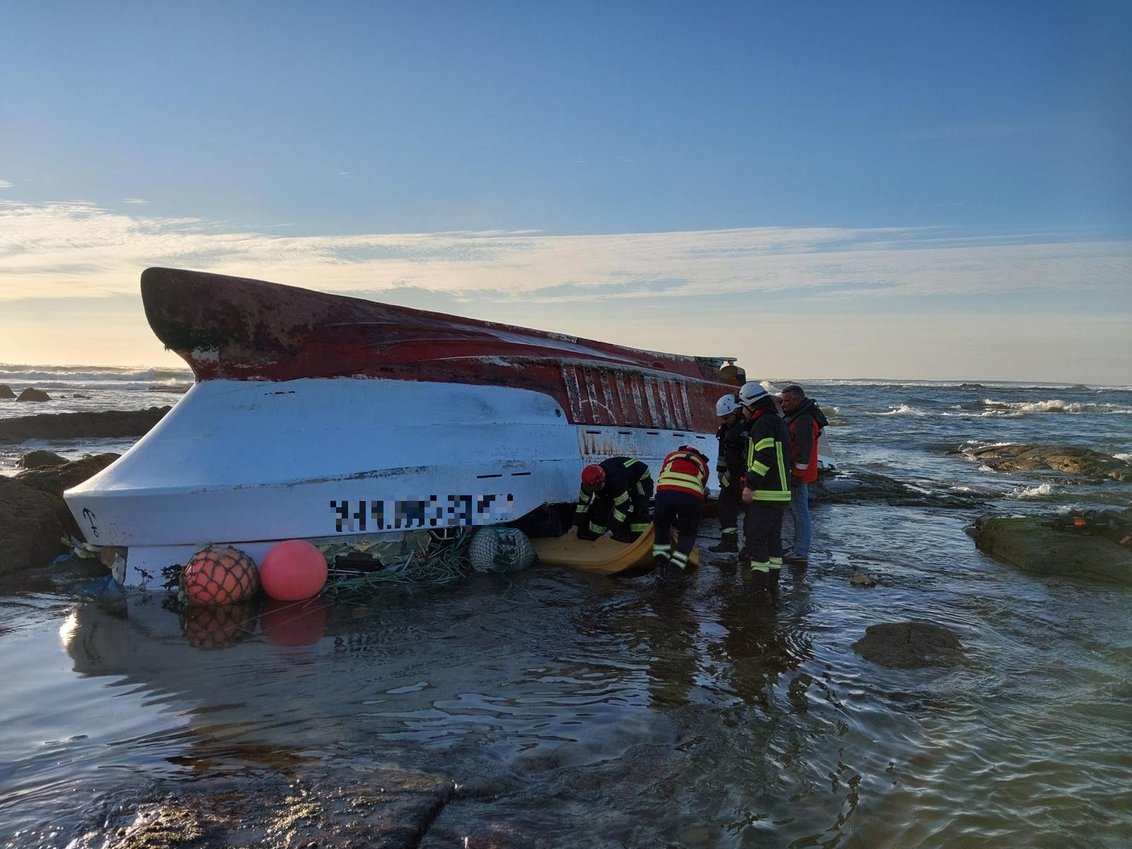 Retomadas buscas por três pescadores em Caminha