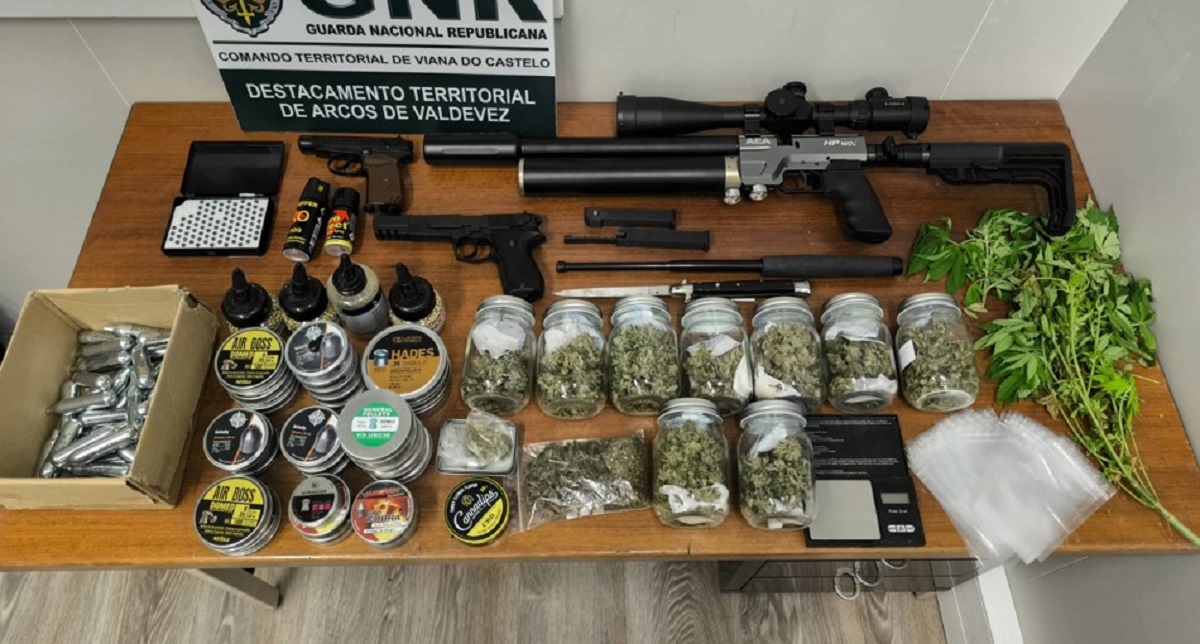 Detido por tráfico de droga e posse de armas proibidas em Arcos de Valdevez