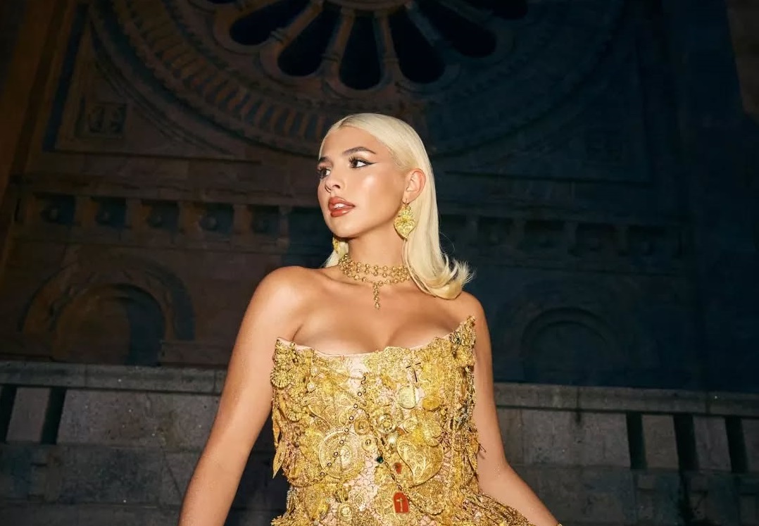 Bárbara Bandeira grava videoclip em Viana com vestido avaliado em 90 mil euros