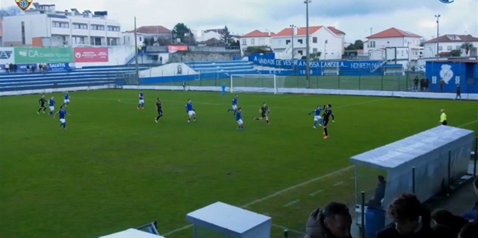 SC Vianense SAD vence FC Tirsense com reviravolta no marcador