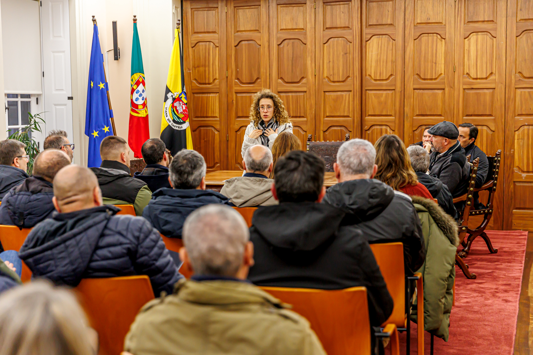 Viana reúne freguesias para avaliar recolha de resíduos e limpeza urbana