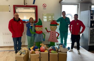 Torre SC “leva sorrisos” às crianças internadas no Hospital de Viana