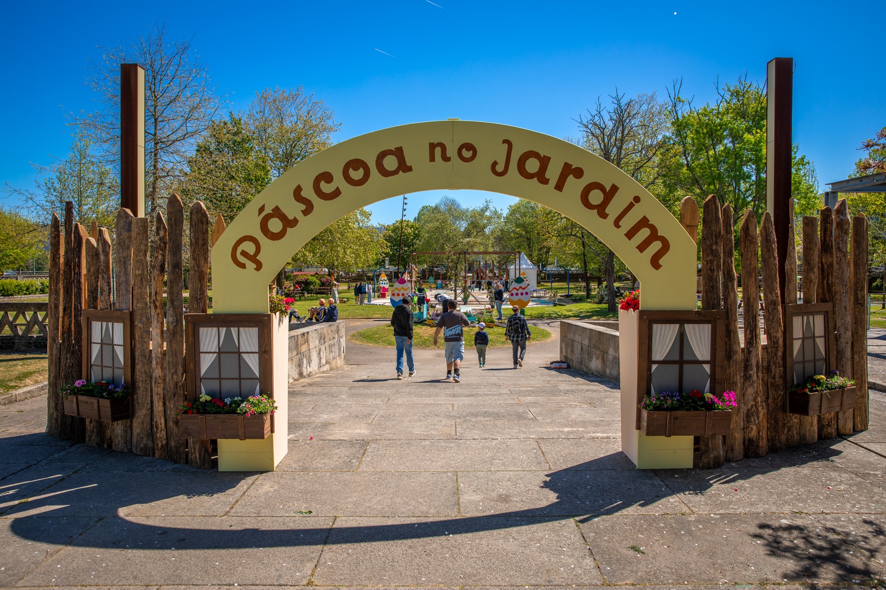 “Páscoa no Jardim” anima famílias em Caminha até domingo