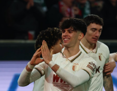Jogador vianense assina em definitivo pelo Augsburgo