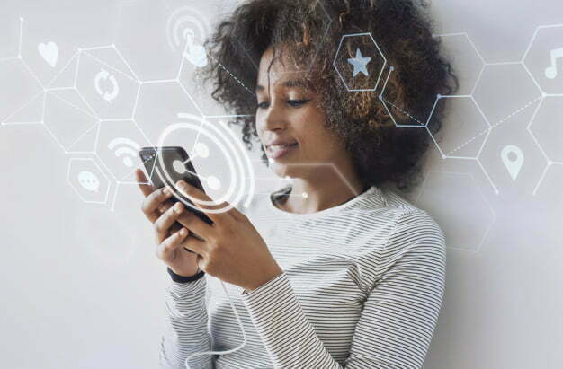 Novos hábitos digitais e a comunicação no dia a dia