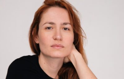 Vencedora do Globo de Ouro Sara Carinhas conduz próximo encontro do CAPACITEATRO