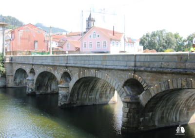 Arcos de Valdevez avança com limpeza da Ponte Centenária