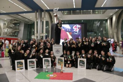 Ouro, prata e bronze: Flash Li Dance School conquista o topo do mundo em Dublin