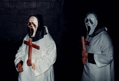Deão celebra Halloween com atividades para crianças e baile de máscaras